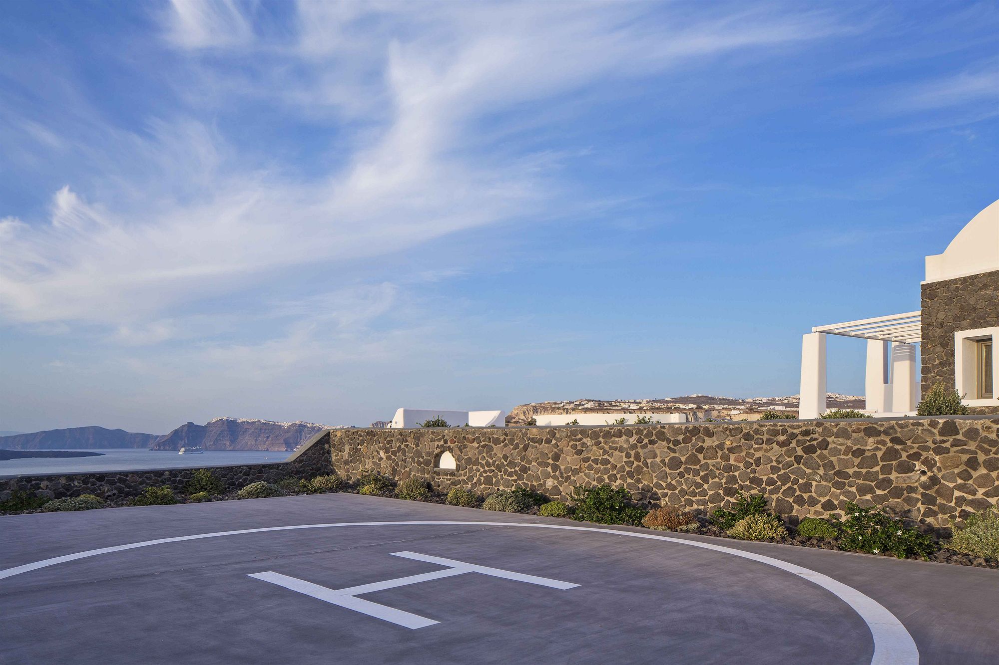 Фото Santorini Princess Presidential Suites