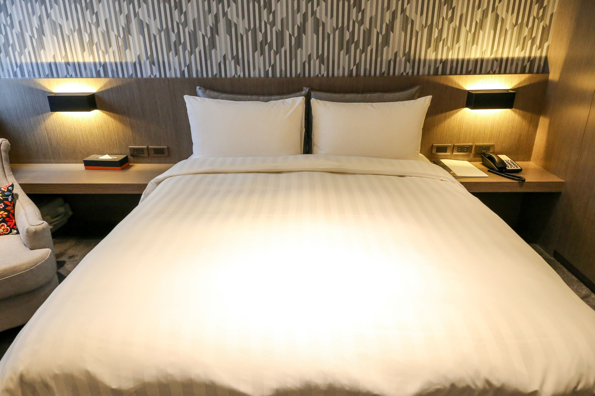 Фото Wonstar Hotel Zhong Hua