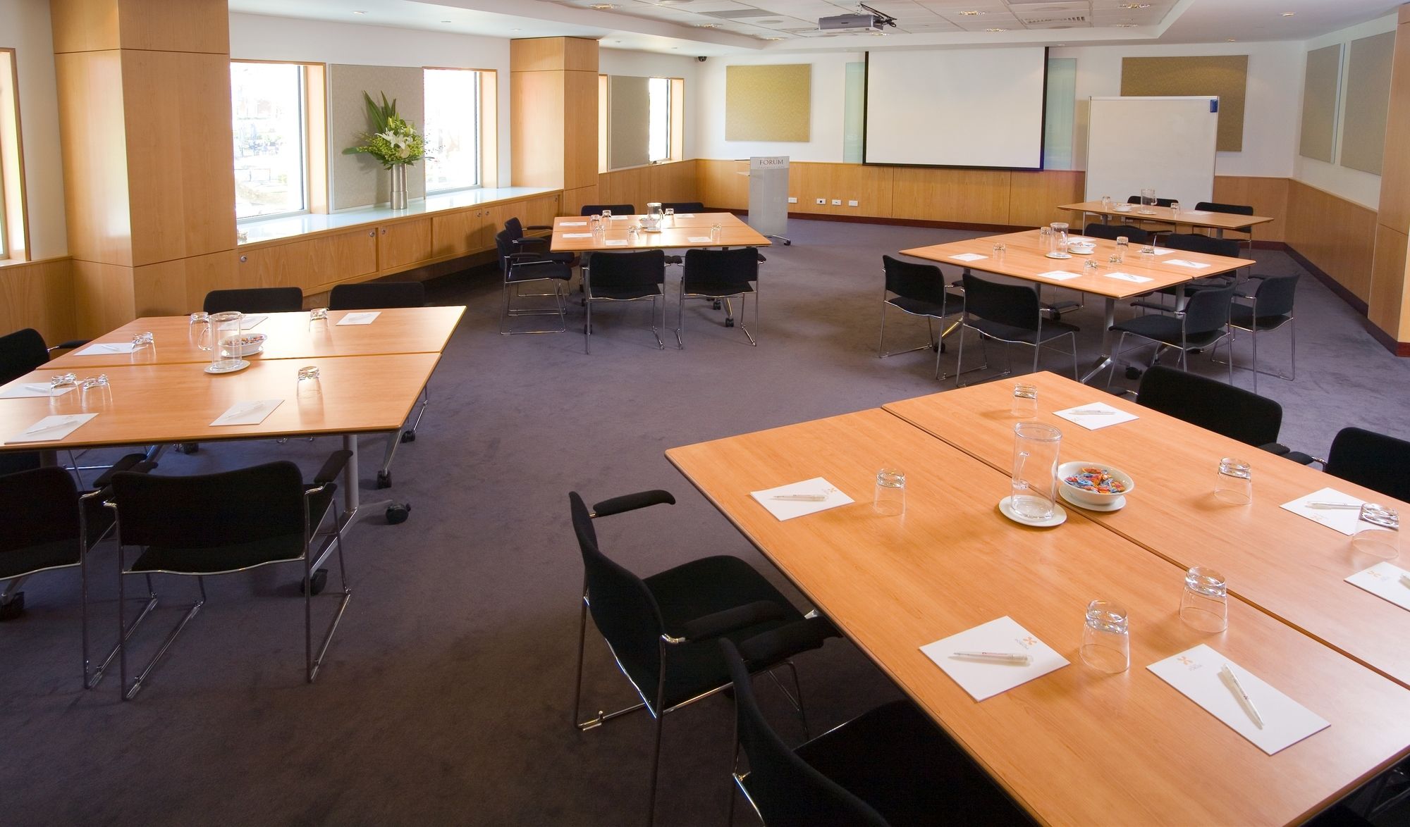 Фото Hyde Park Inn