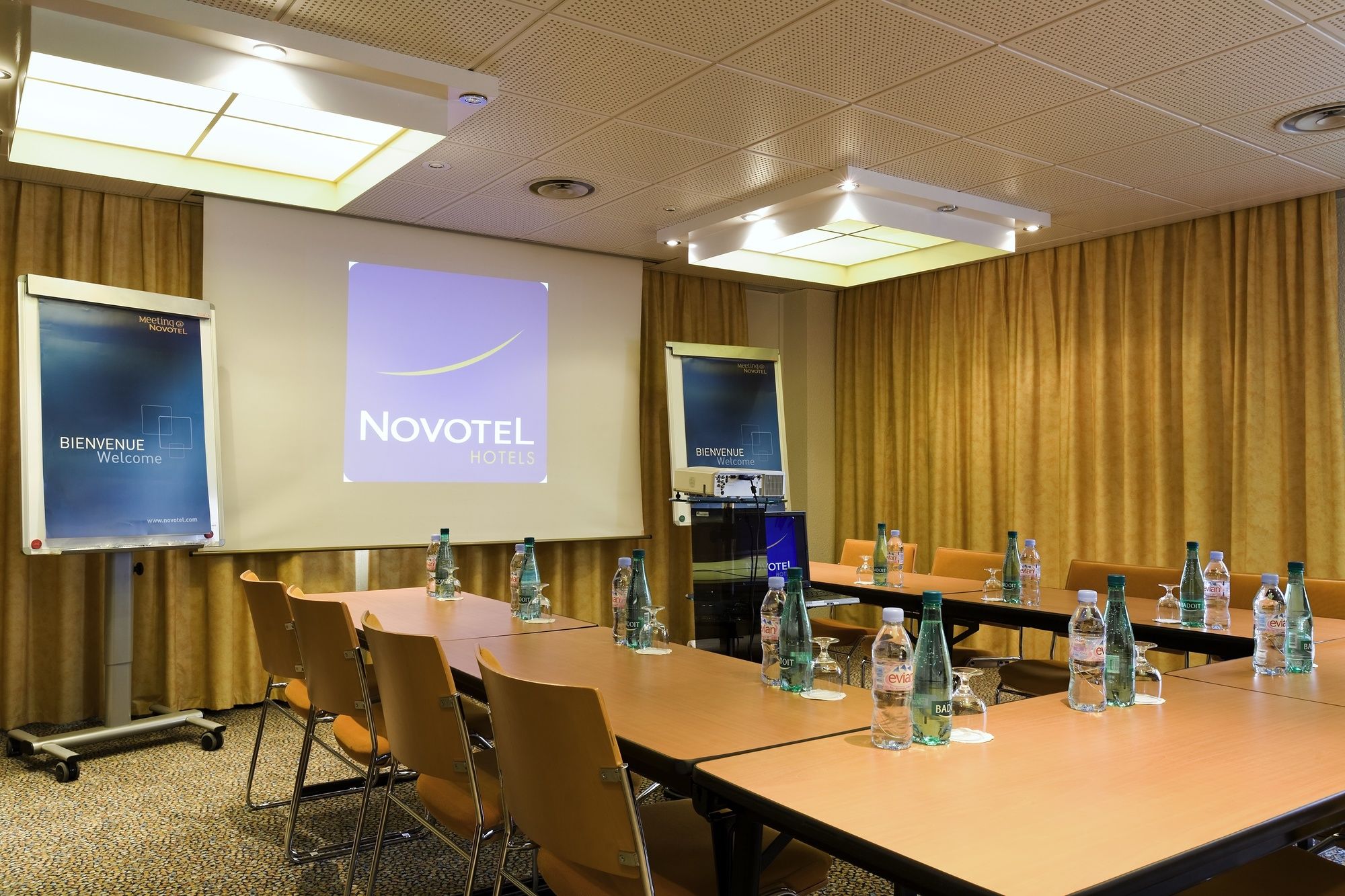 Фото Novotel Grenoble Centre
