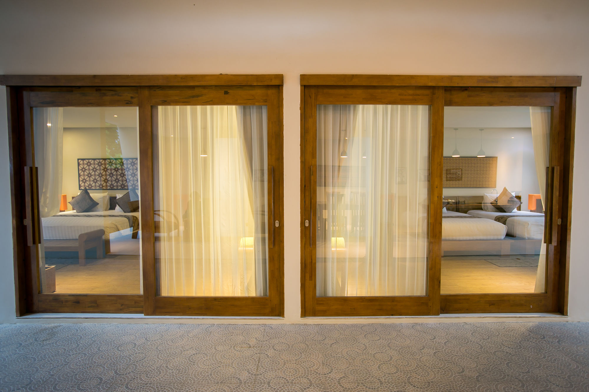 Фото 164162676469