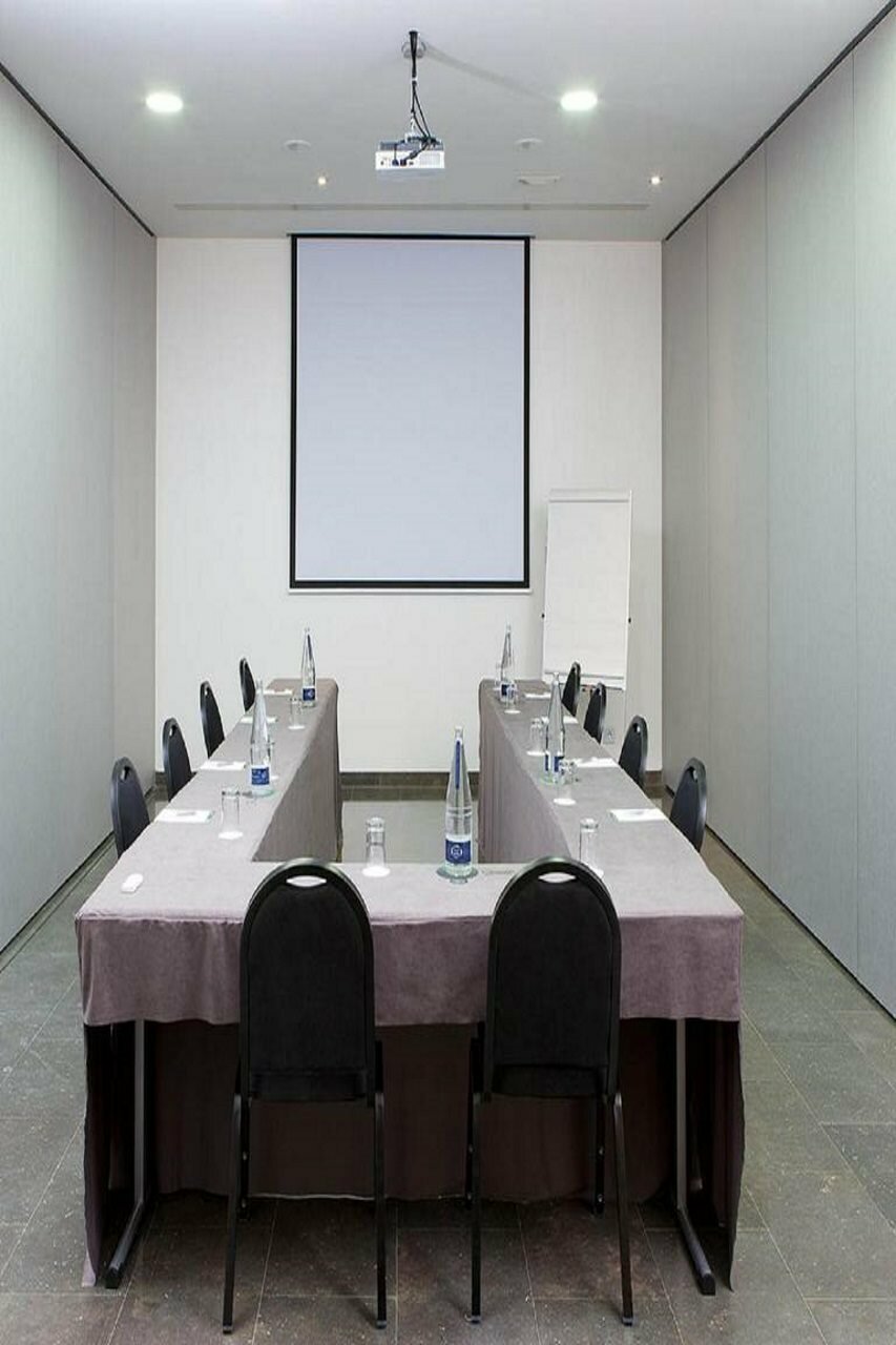 Фото Nh Barcelona Diagonal Center