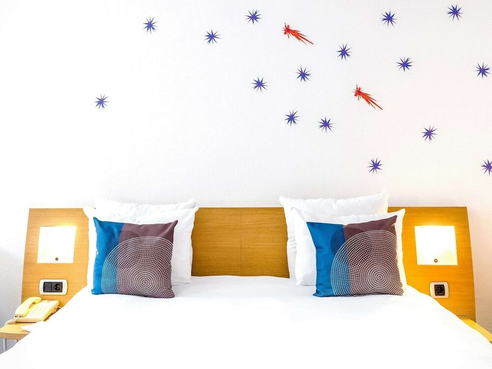 Фото Novotel Luxembourg Kirchberg