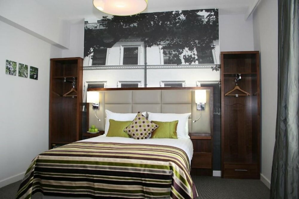 Фото Seraphine Kensington Olympia Hotel