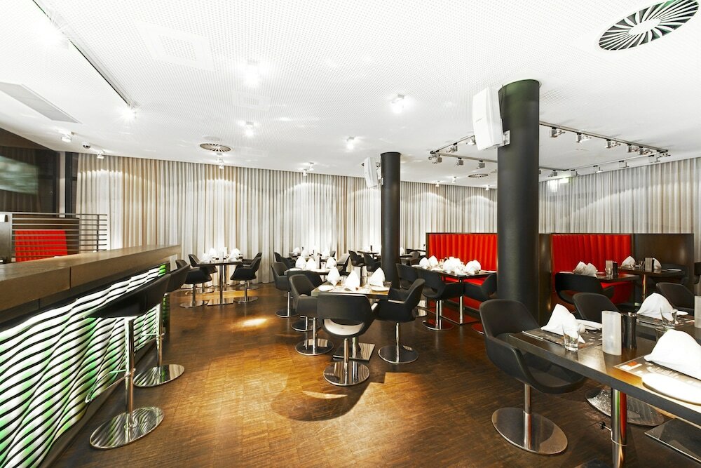 Фото Dormero Hotel Frankfurt Messe