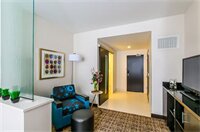 Фото Renaissance Denver Downtown City Center Hotel