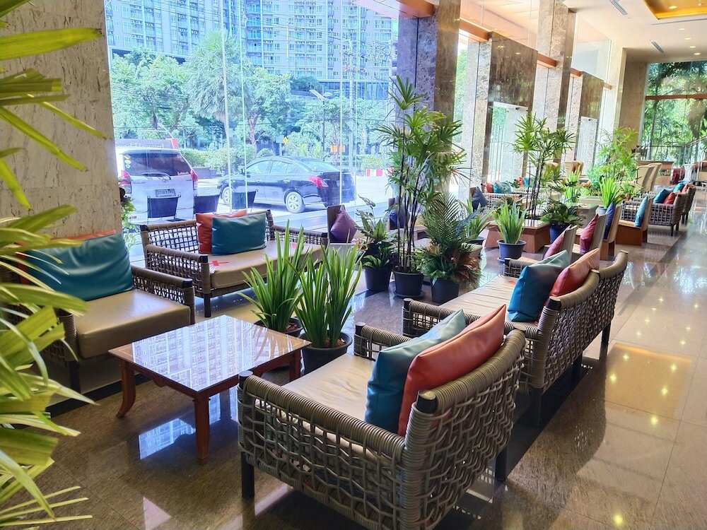 Фото Grand Howard Hotel Bangkok