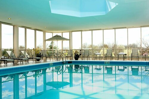 Гостиница Hilton Newark Airport в Элизабет