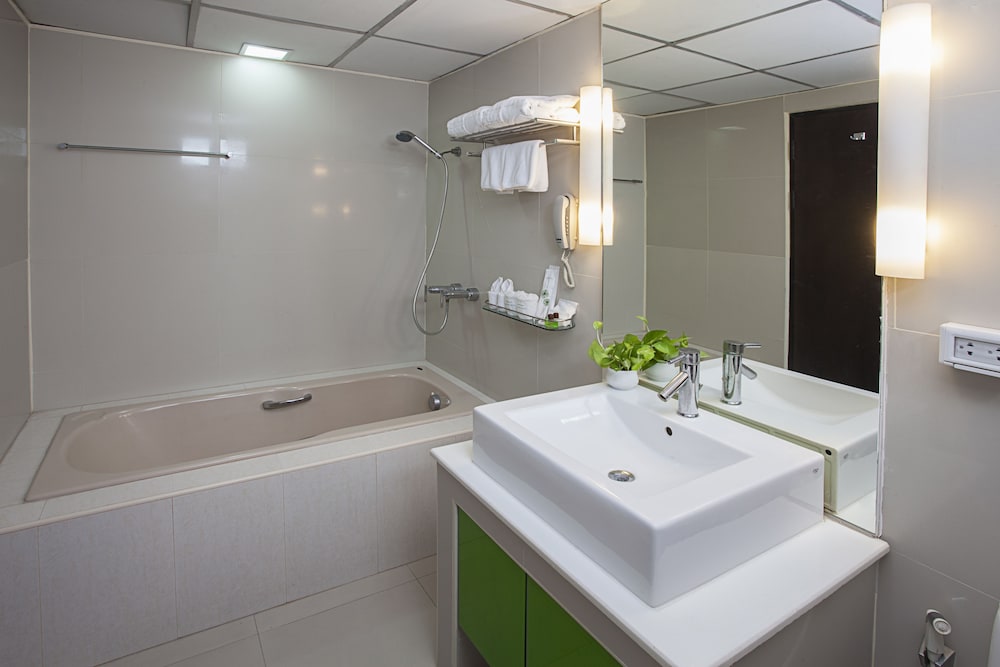 Фото Summit Pavilion