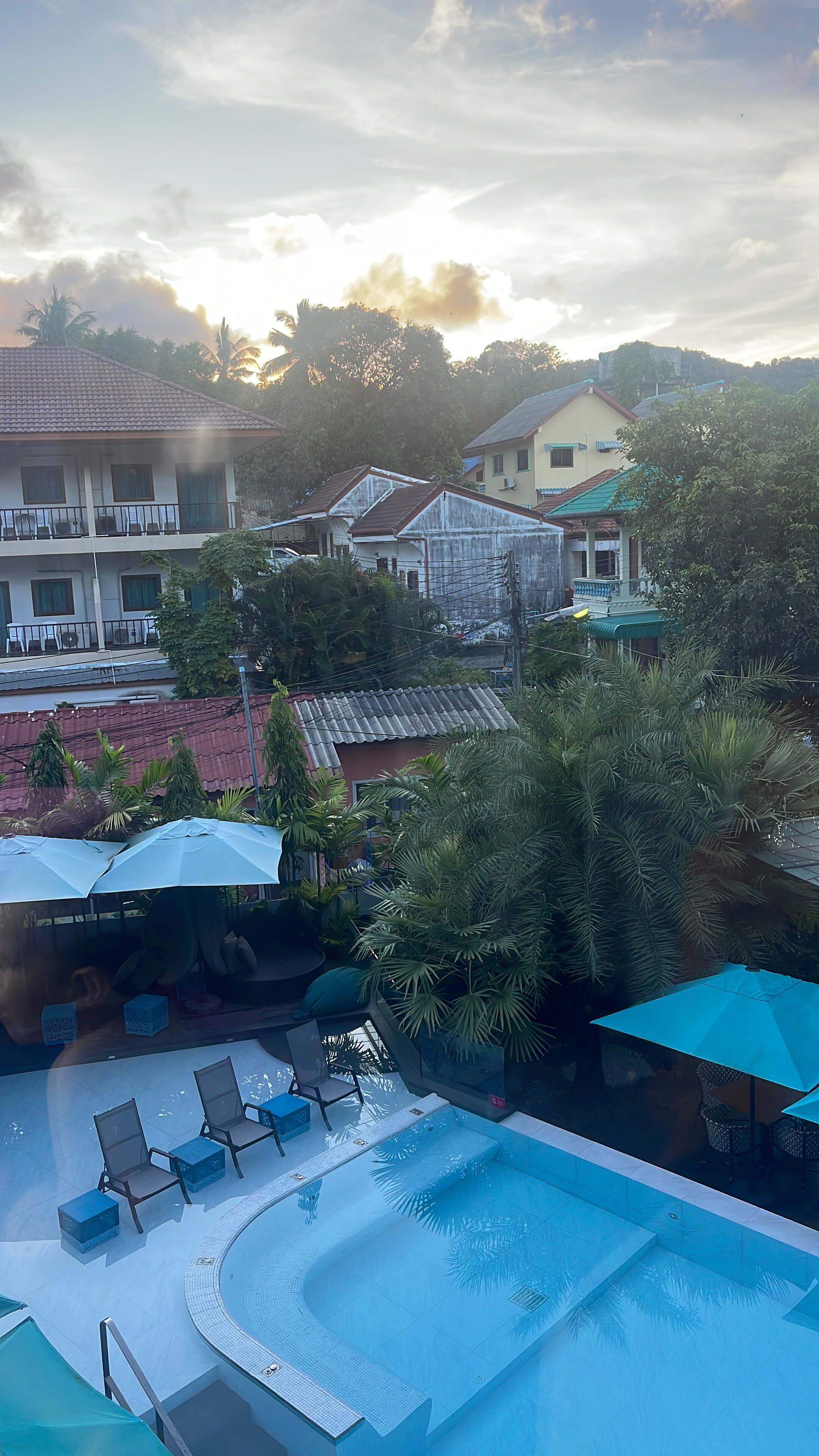 Фото Glow Mira Karon Beach