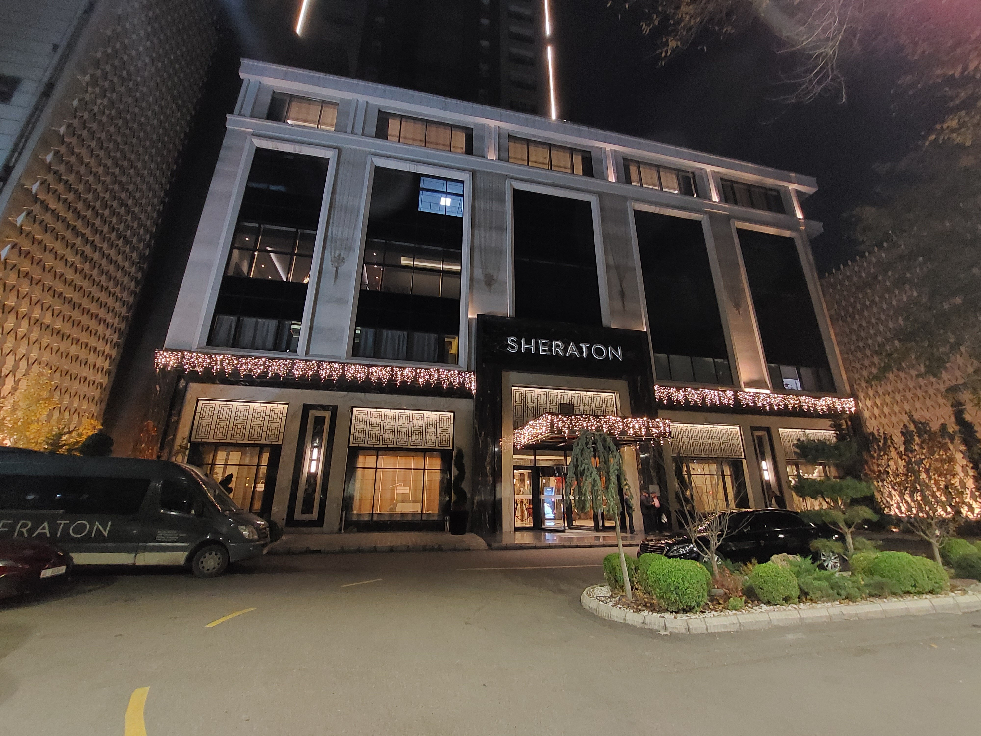 Фото Sheraton Bishkek