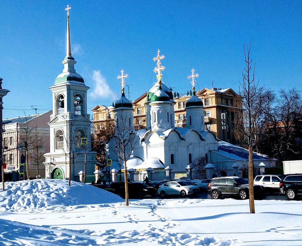 Orthodox church Church of the Life-Giving Trinity at the Hospice House of N. P. Sheremetev, Moscow, photo