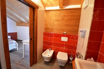 Фото Rifugio Lo Scoiattolo