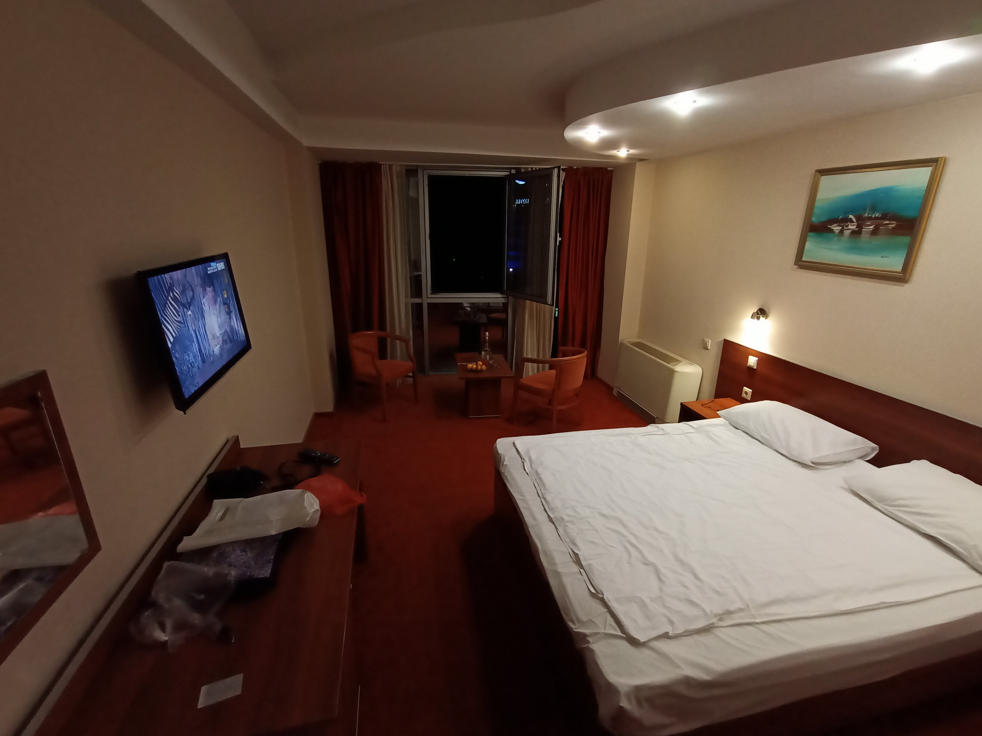 Фото Адельфия