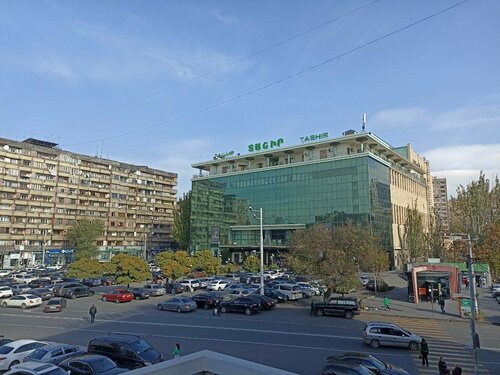 Chakhoyan's Gallery Fotoğraf 3