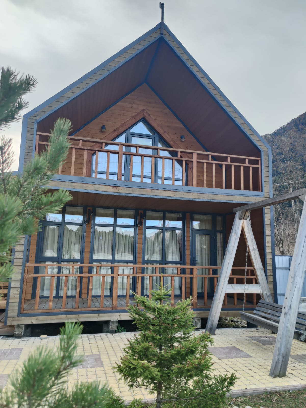 Фото Домик у озера