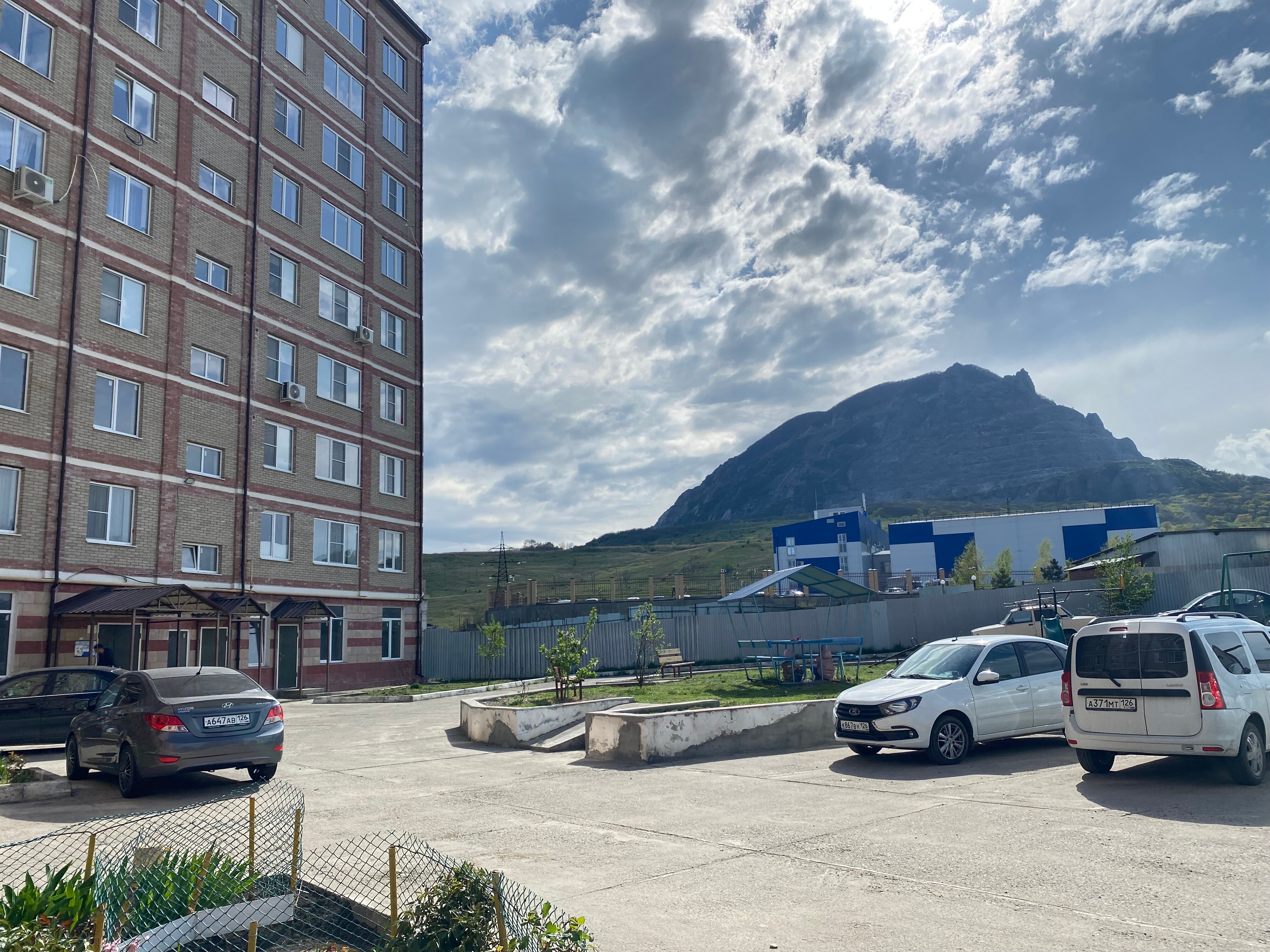 Фото отеля 1