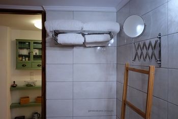 Фото Maya's Boutique Residence