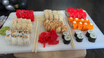 Sushi Wok (rabochiy posyolok Sverdlovskiy, Zarechnaya ulitsa, 1), sushi and rolls store