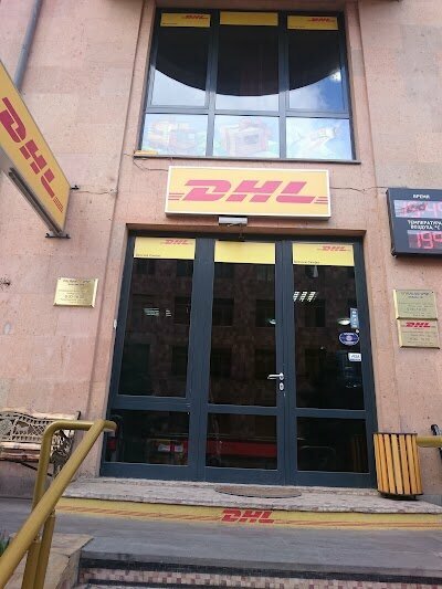 Servicios de mensajería DHL-Express delivery service, , foto