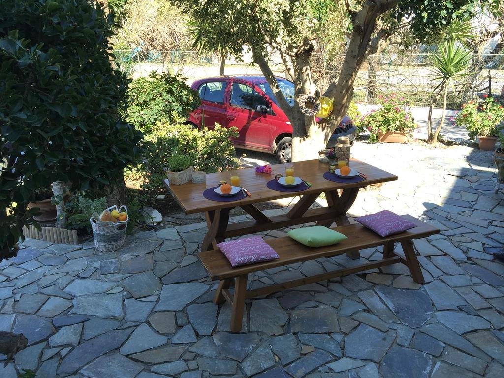 Фото Evangelos Apartments