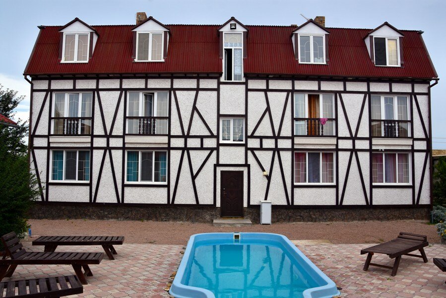 Фото отеля 1