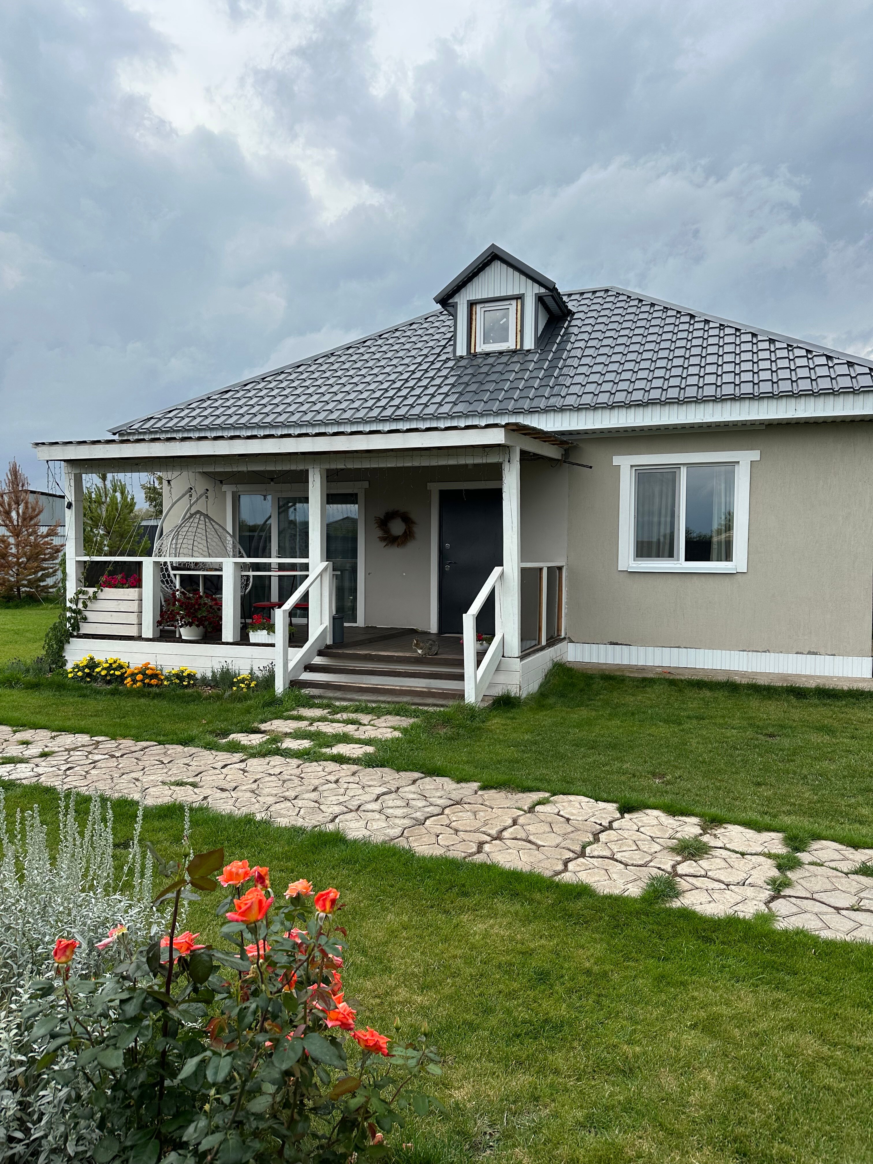 Фото Кандры Хауз