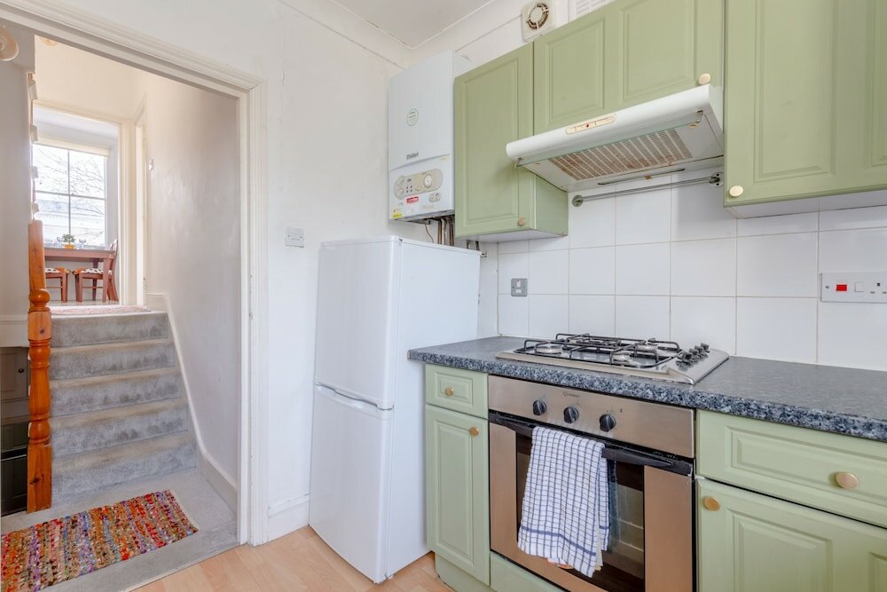 Фото Spacious 3 Bedroom Flat in Brixton