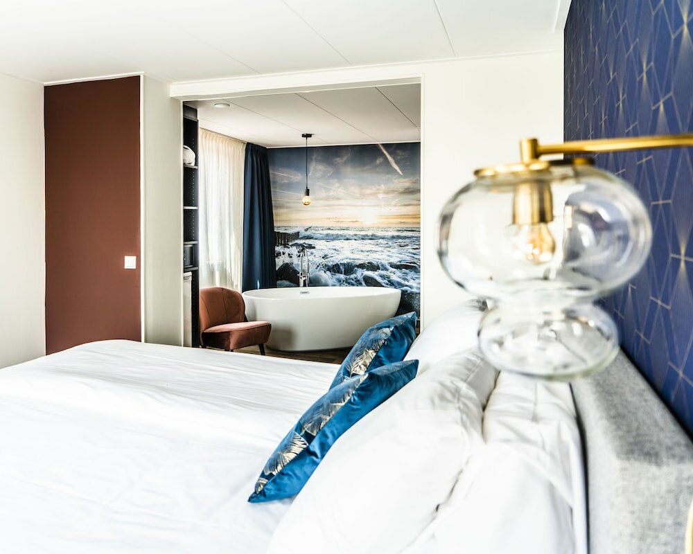 Фото Boutique Hotel Charley's