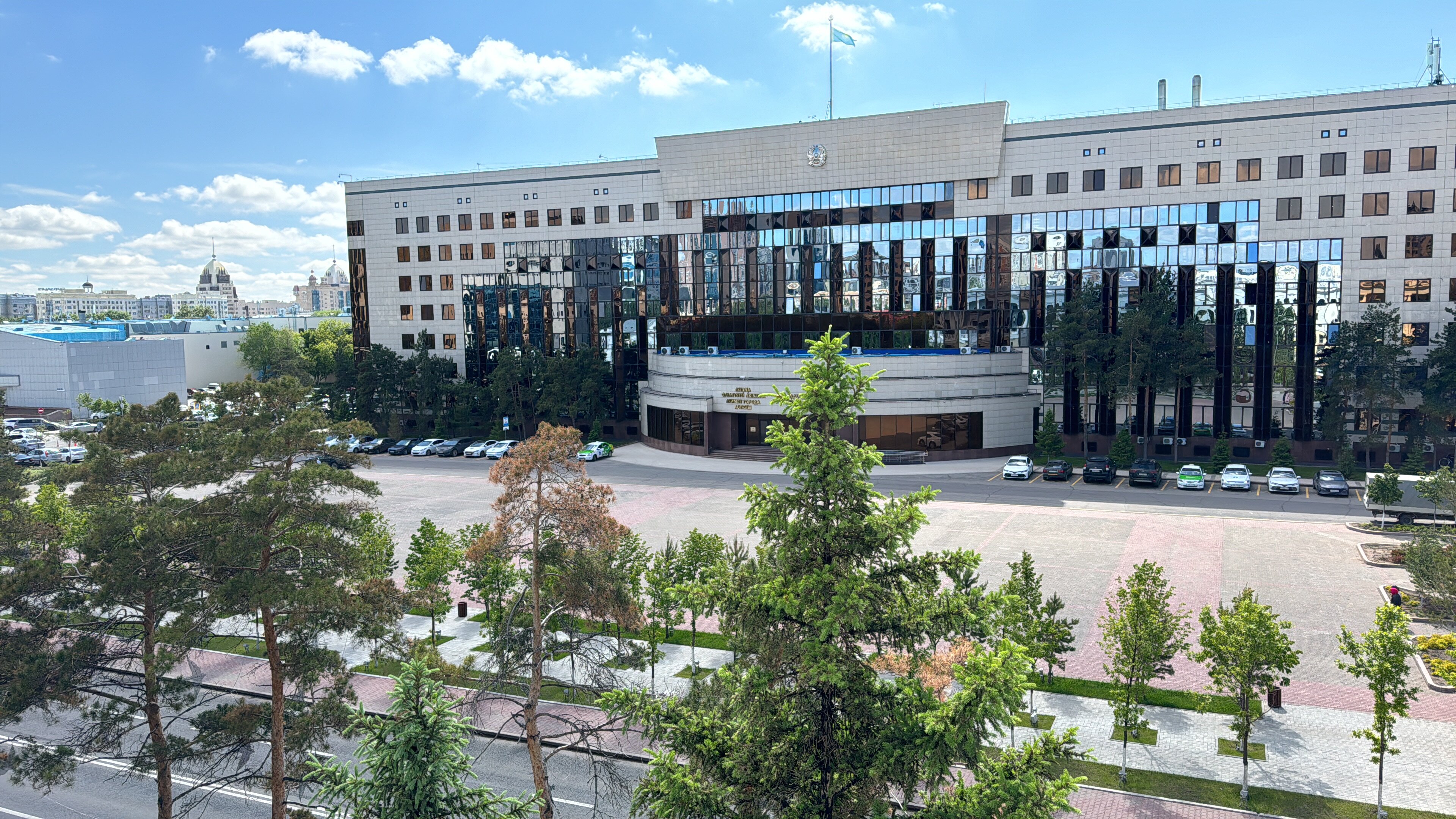 Фото Ramada by Wyndham Astana