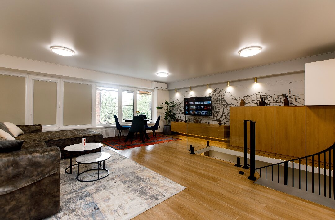 Фото Дизайнерская двухъярусная квартира в новом доме в центре Махачкалы на Салаватова 30