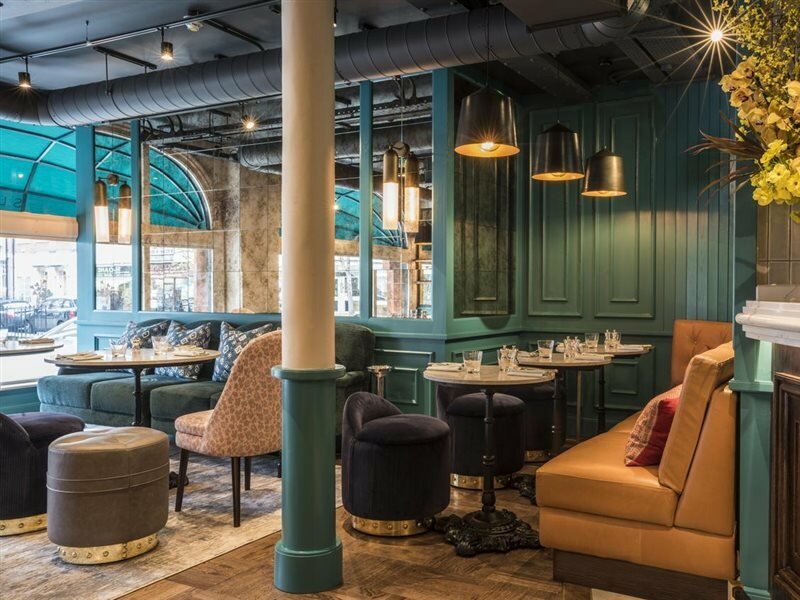 Фото Sloane Place