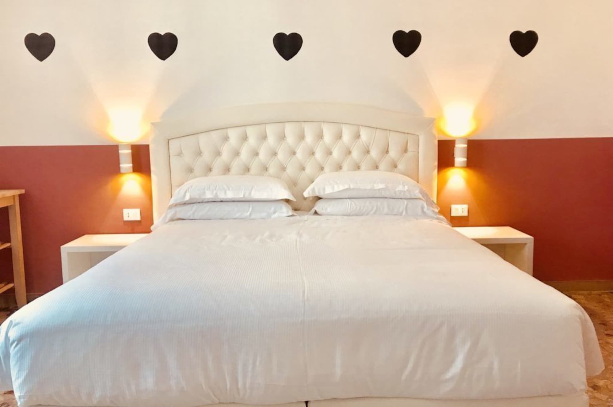 Фото Dolce Verona Suites