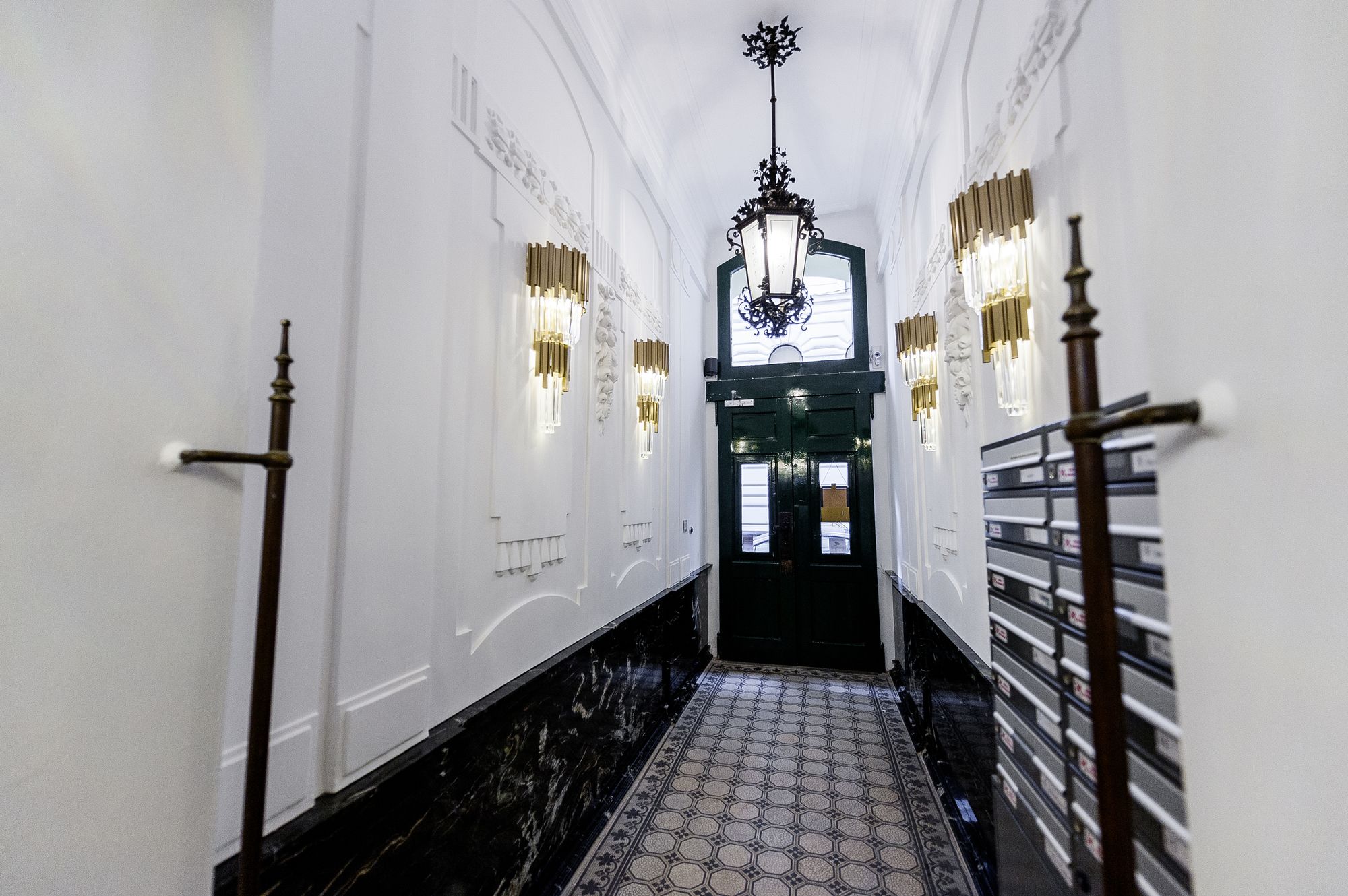 Фото 7th Heaven Vienna Center Apartments