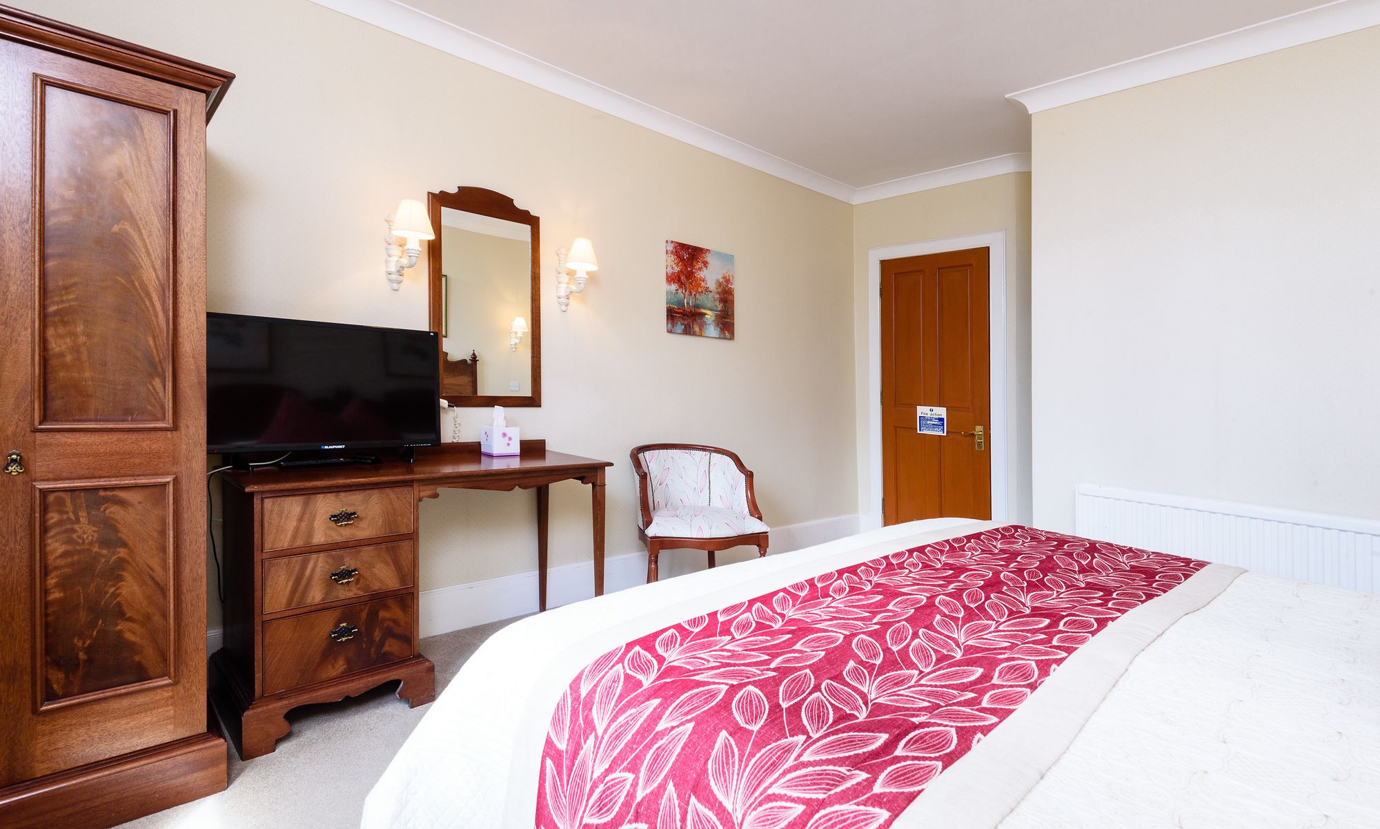 Фото Sunbank House Hotel