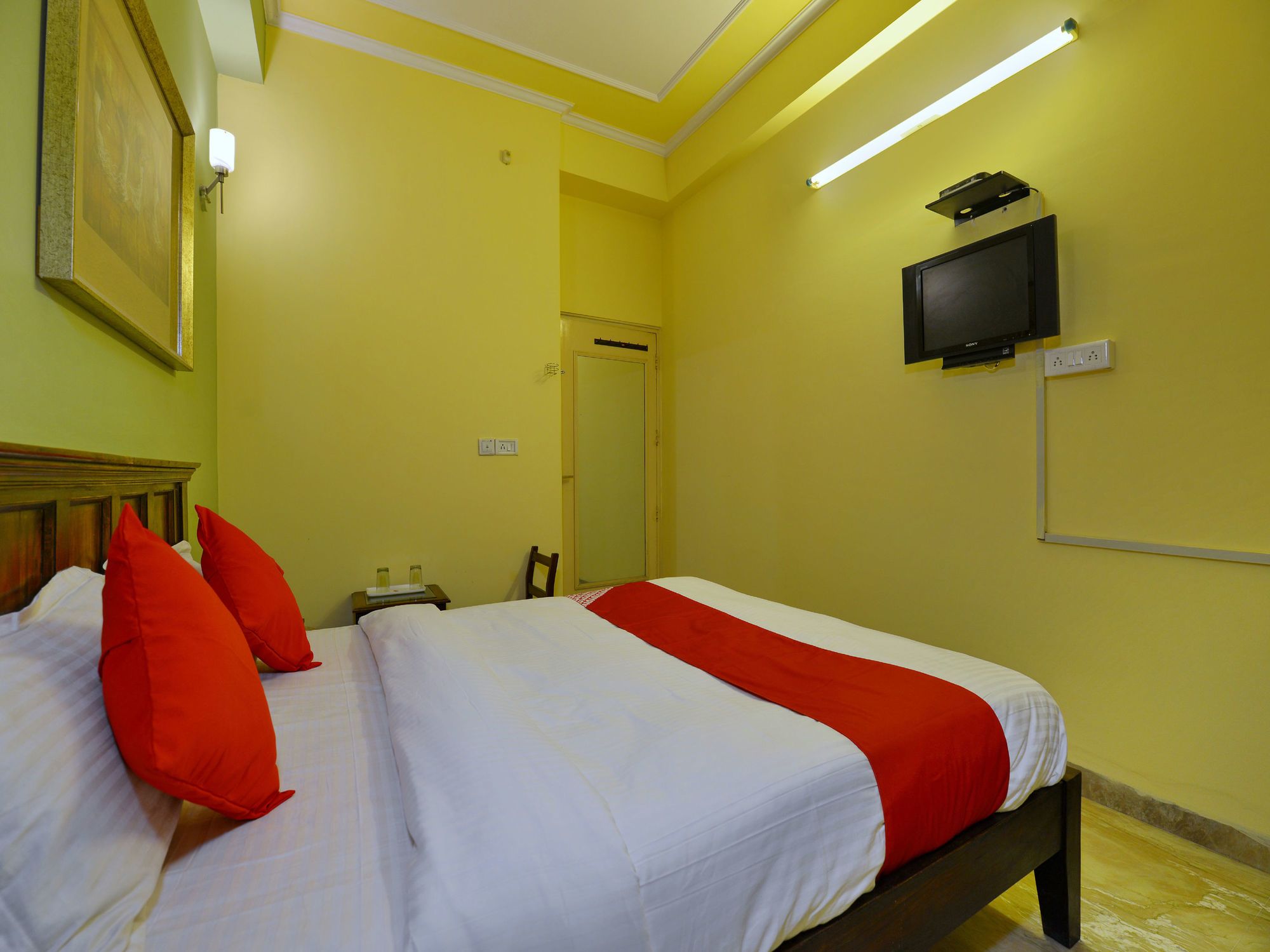 Фото Hotel Silver Plaza