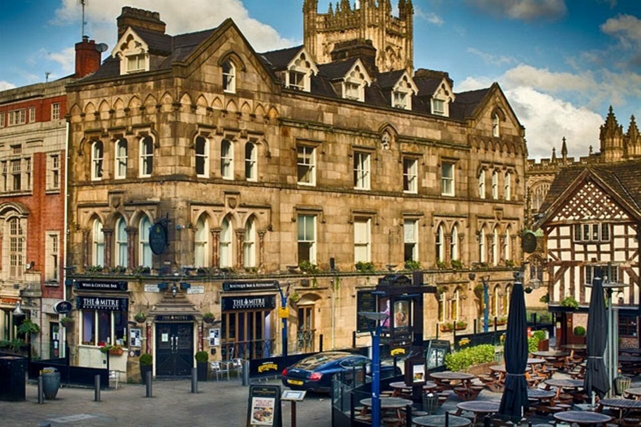 Фото отеля 1