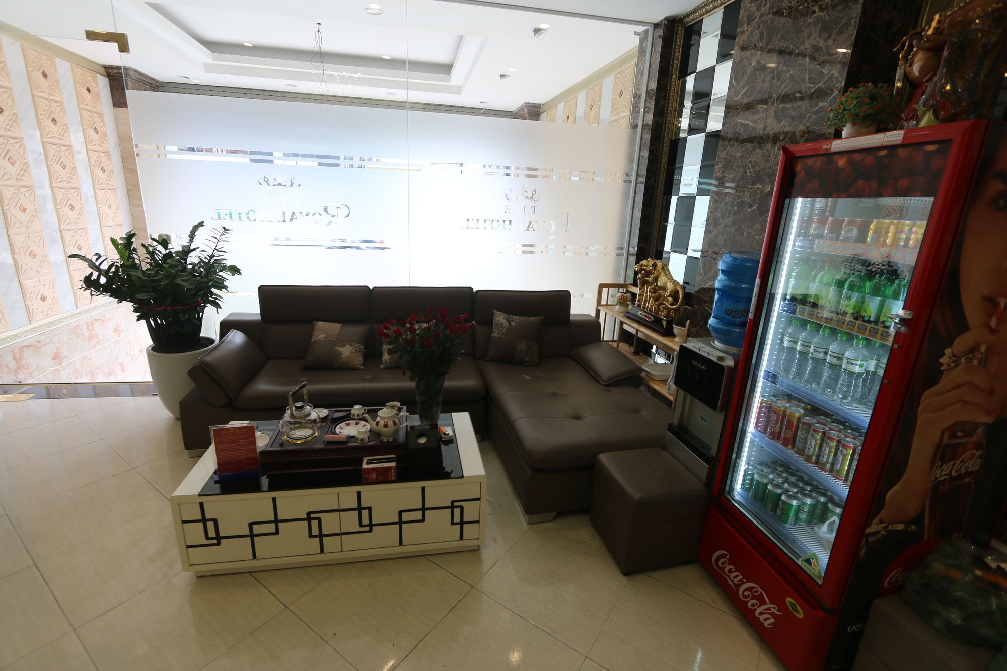 Фото The Royal Hotel