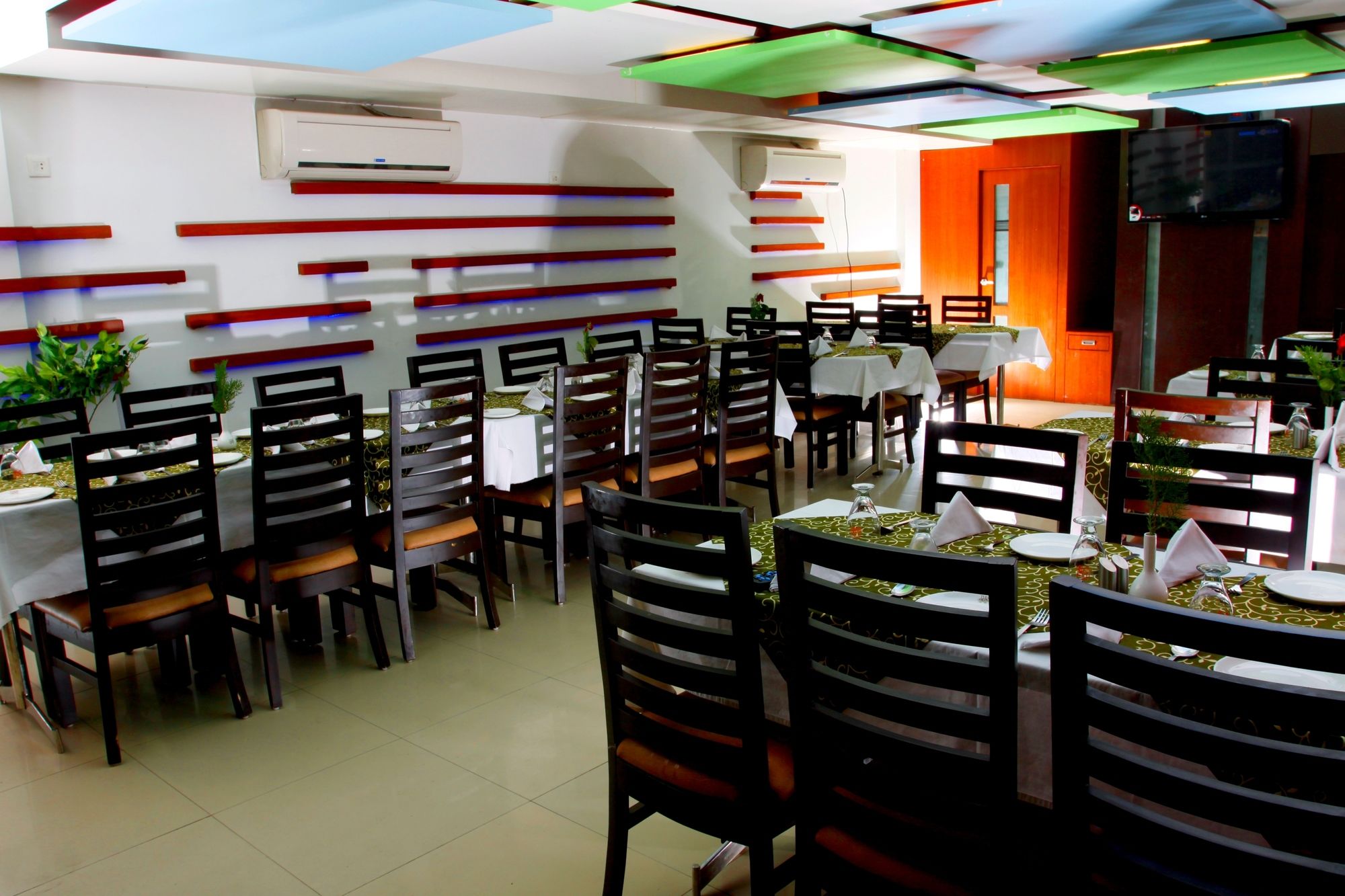 Фото Hotel Tulsi Exotic