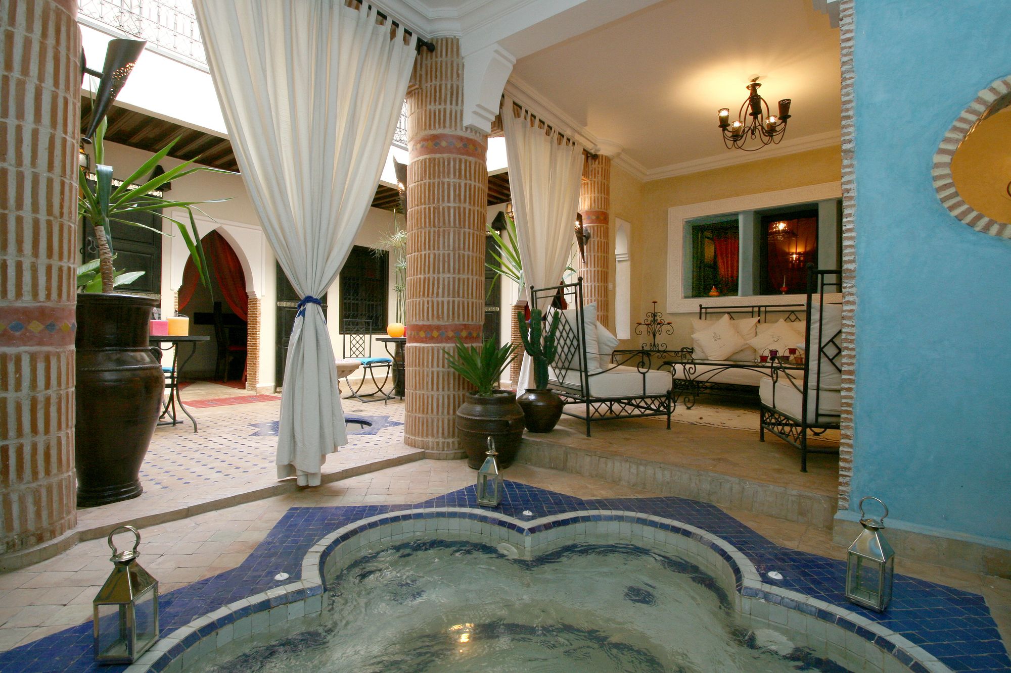 Фото Riad Christina