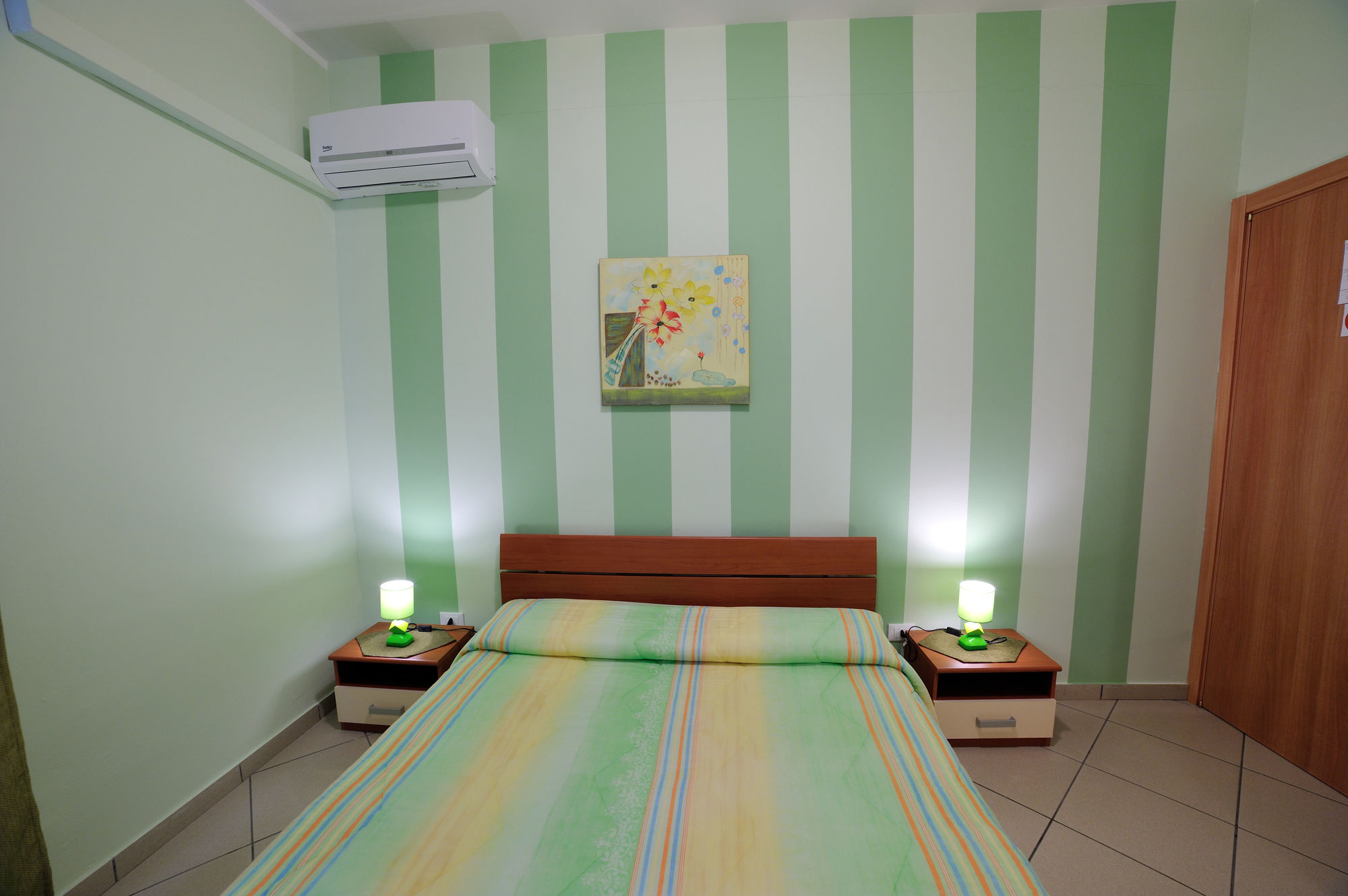 Фото Green Garden Bed & Breakfast