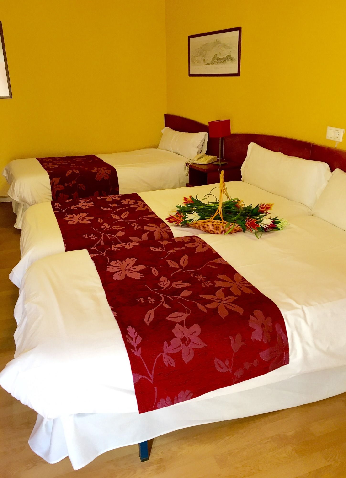 Фото Hostal Restaurante Puerta del Alcázar