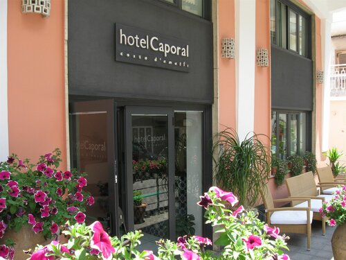 Гостиница Hotel Caporal