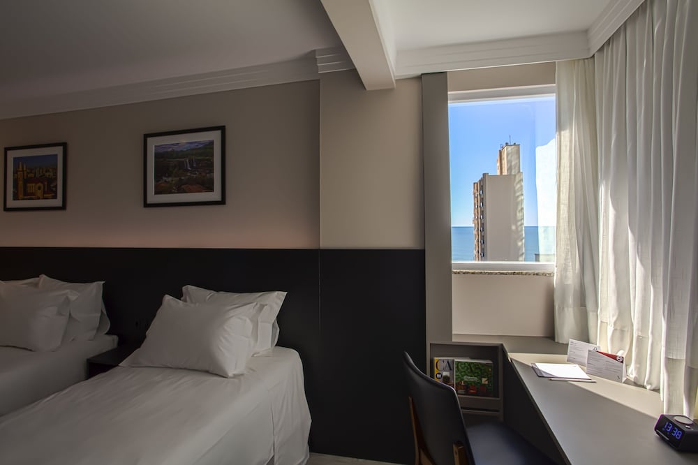 Фото Santa Inn Hotel