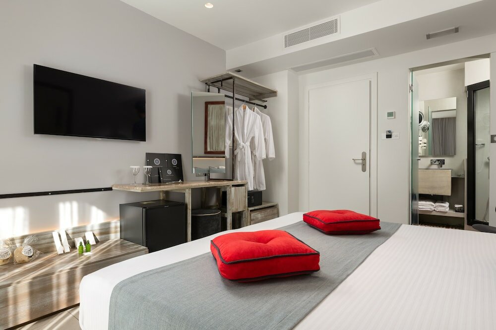 Фото Elakati Luxury Boutique - Hotel Adults Only