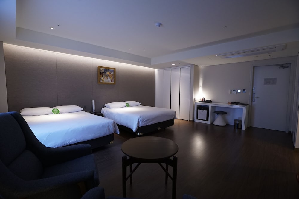 Фото Hotel Thomas Myeongdong