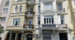 Falls In Galata (İstanbul, Beyoğlu, Bedrettin Mah., Akarca Sok., 37) ، وكالة عقارية