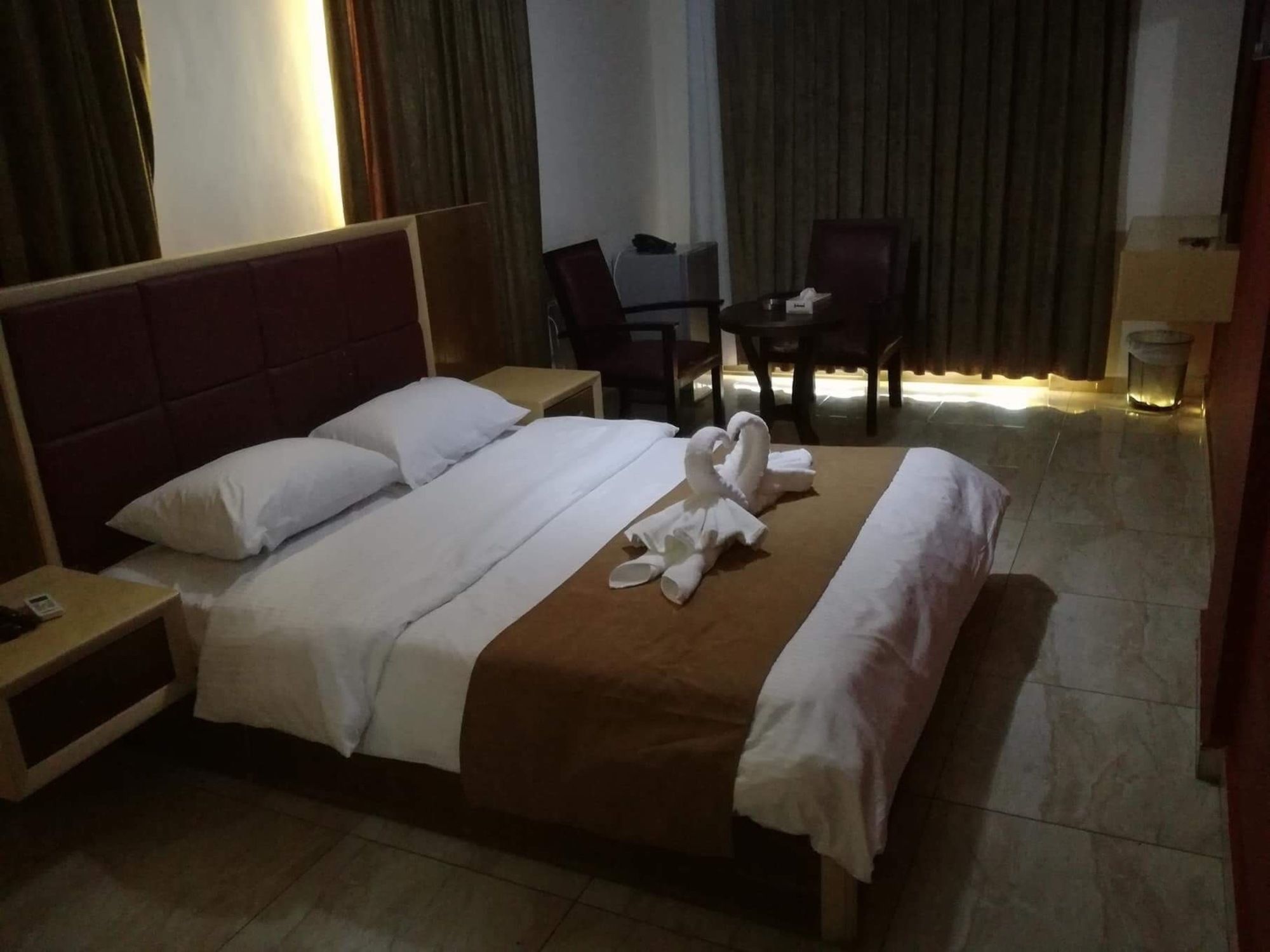 Фото Yacht Hotel Aqaba