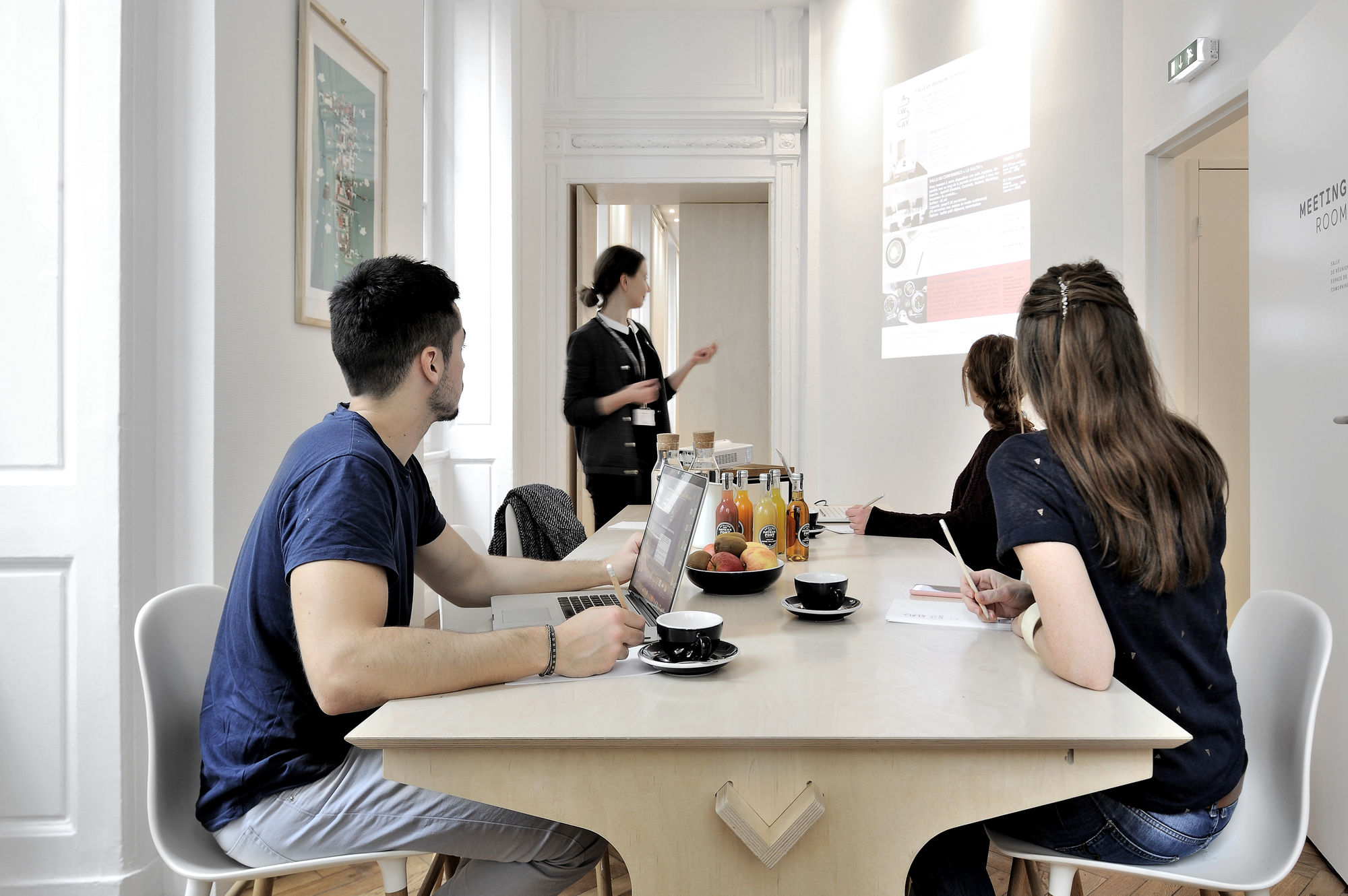 Фото Away Hostel & Coffee Shop