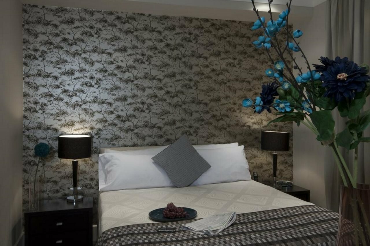 Фото Chilworth Court